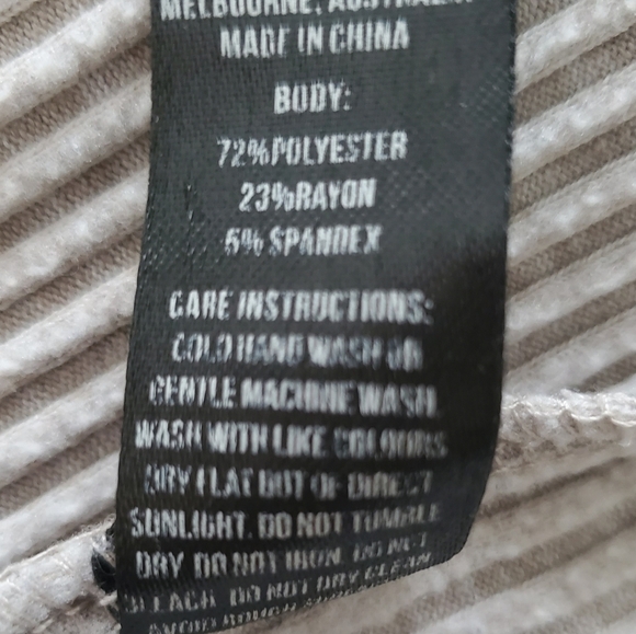 ALLFENIX Rib Knit Crop Wide Slv Top  Drawstring ties Sz M  EUC - Picture 6 of 12